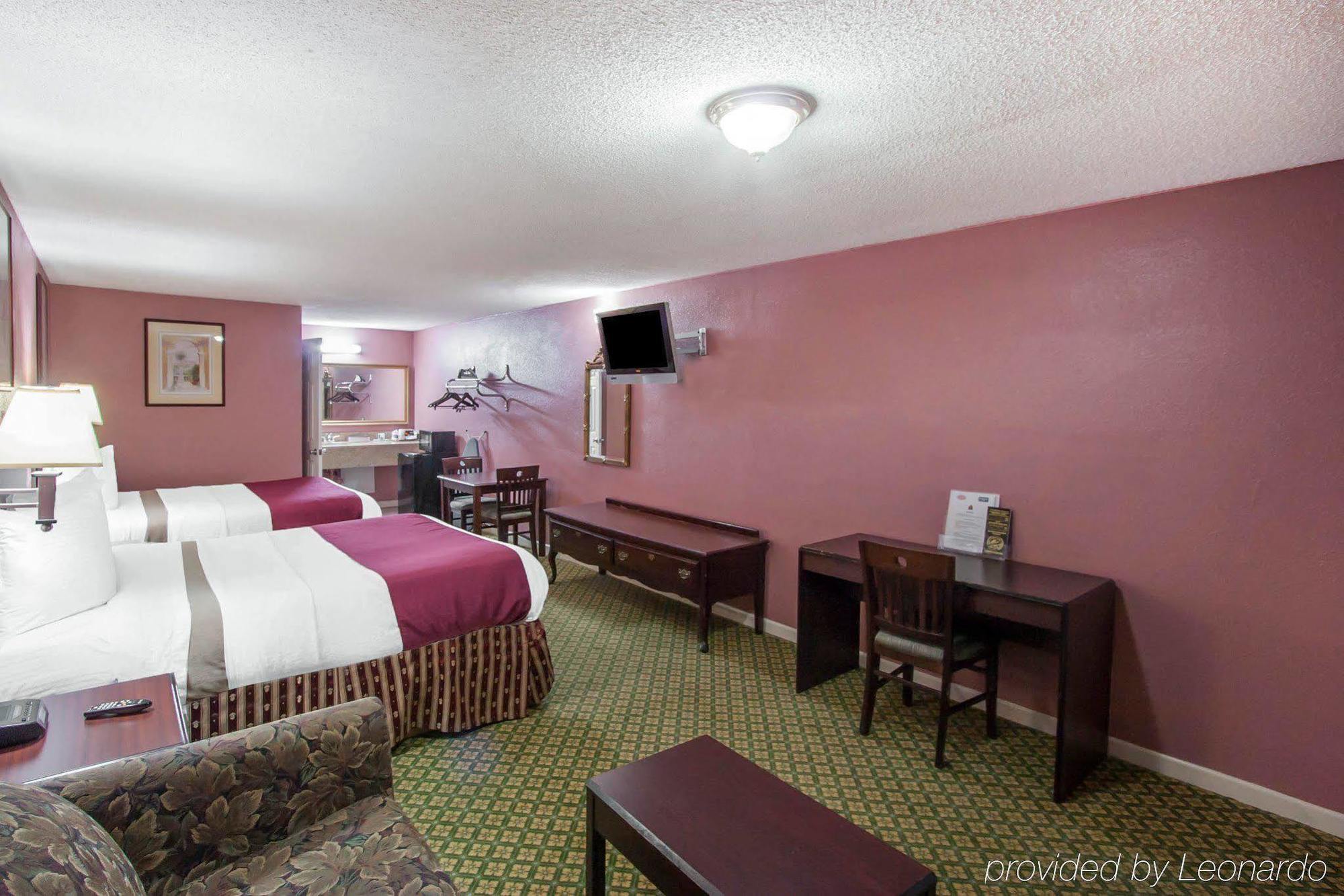 Rodeway Inn Memphis Buitenkant foto