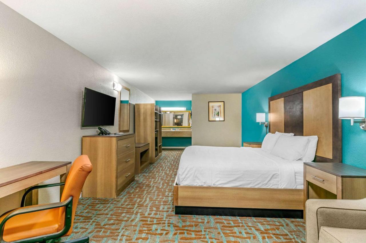 Rodeway Inn Memphis Buitenkant foto